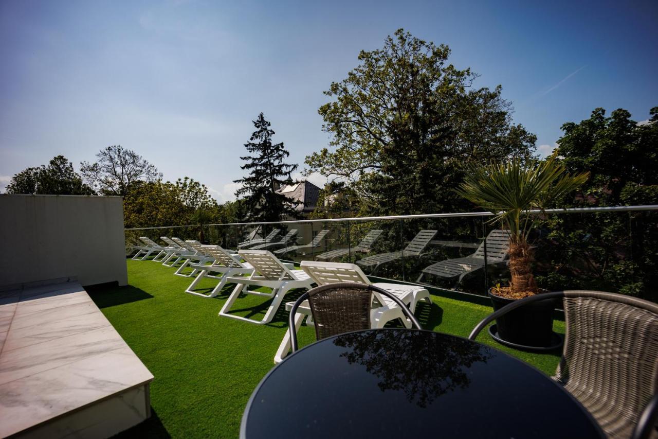Villa Bauhaus Penthouse Wellness Apartman Σίοφοκ Εξωτερικό φωτογραφία