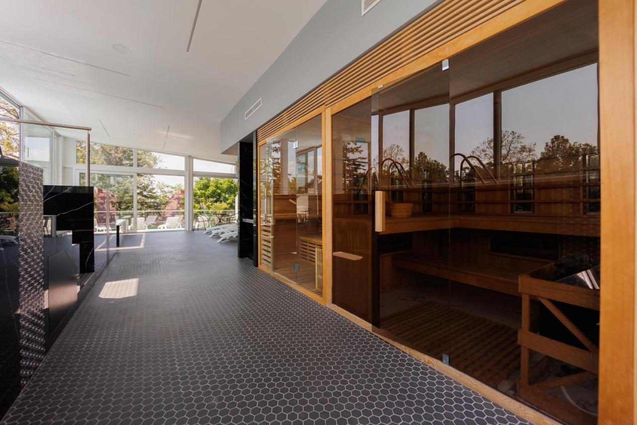 Villa Bauhaus Penthouse Wellness Apartman Σίοφοκ Εξωτερικό φωτογραφία